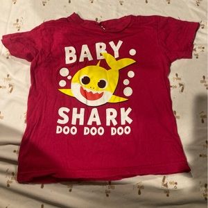 Baby shark shirt 2-3 years